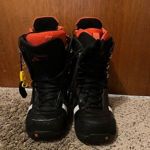 Burton Women’s snowboard boot